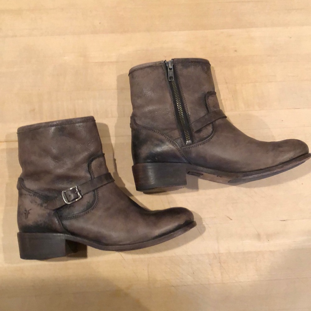 Frye Lynn Strap Short Boot